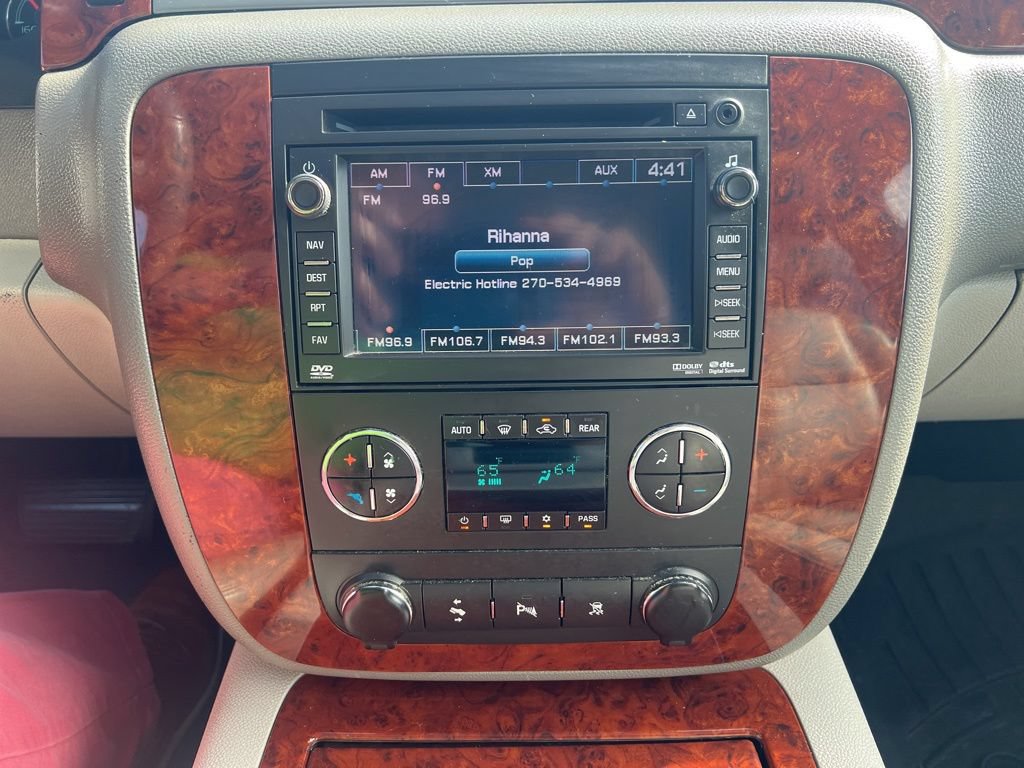 Used 2011 Chevrolet Tahoe LTZ AWD/4WD image 15