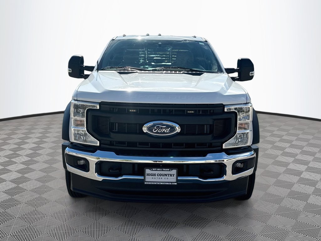 Used 2022 Ford F550 4x4 Crew Cab Super Duty w/ Power Equipment Group image 2