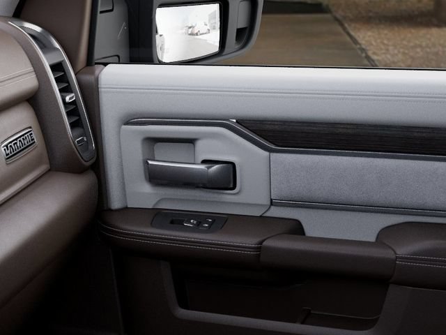New 2026 RAM 3500 Laramie AWD/4WD image 25