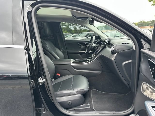 Used 2023 Mercedes-Benz GLC 300 4MATIC image 15