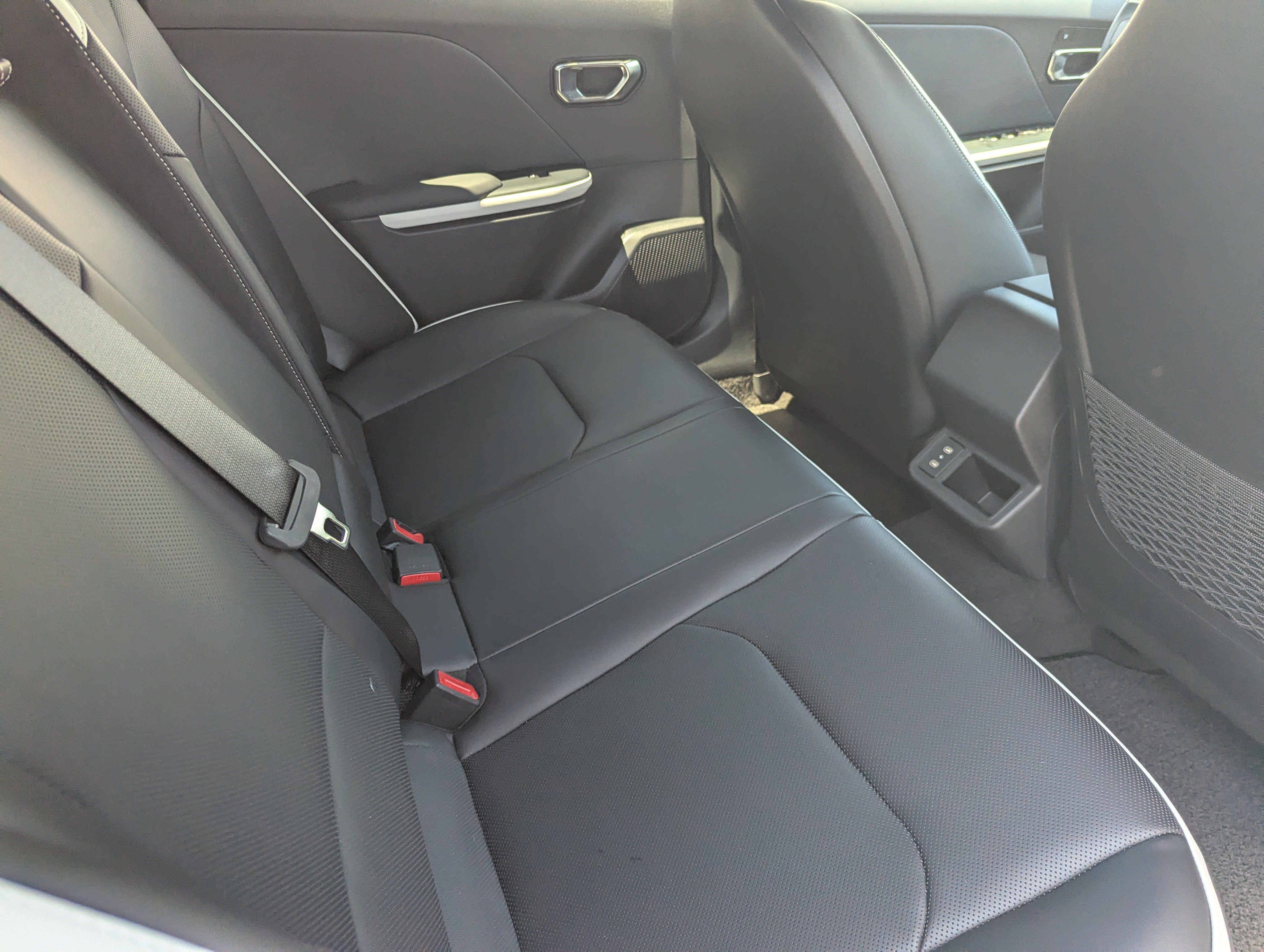 New 2026 Kia K4 GT-Line w/ GT-Line Sunroof Package FWD image 14