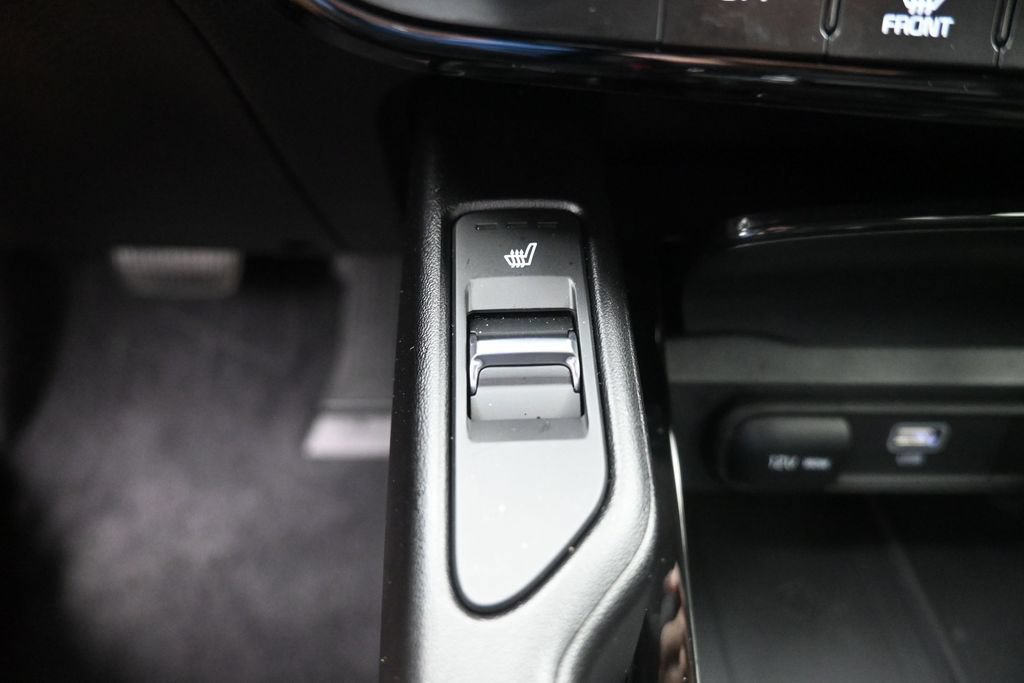 Used 2025 Kia Telluride S AWD/4WD image 14