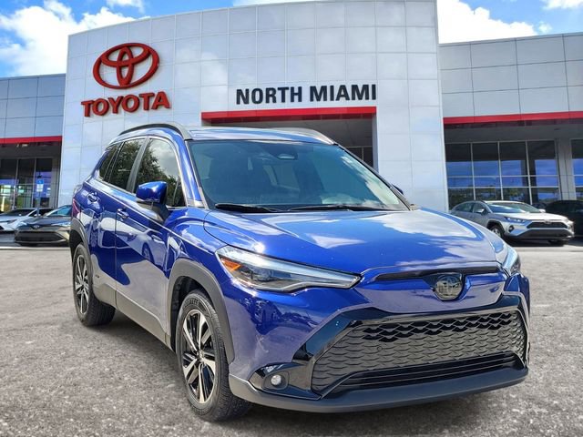 Used 2023 Toyota Corolla Cross XSE w/ Convenience Package image 1