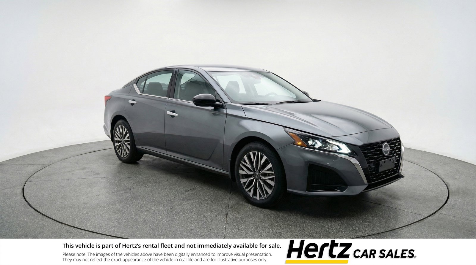 Used 2025 Nissan Altima 2.5 SV image 1