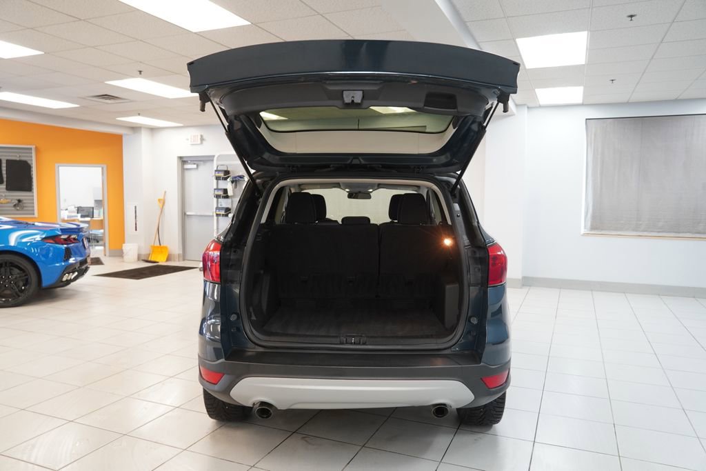 Used 2019 Ford Escape SE AWD/4WD image 9