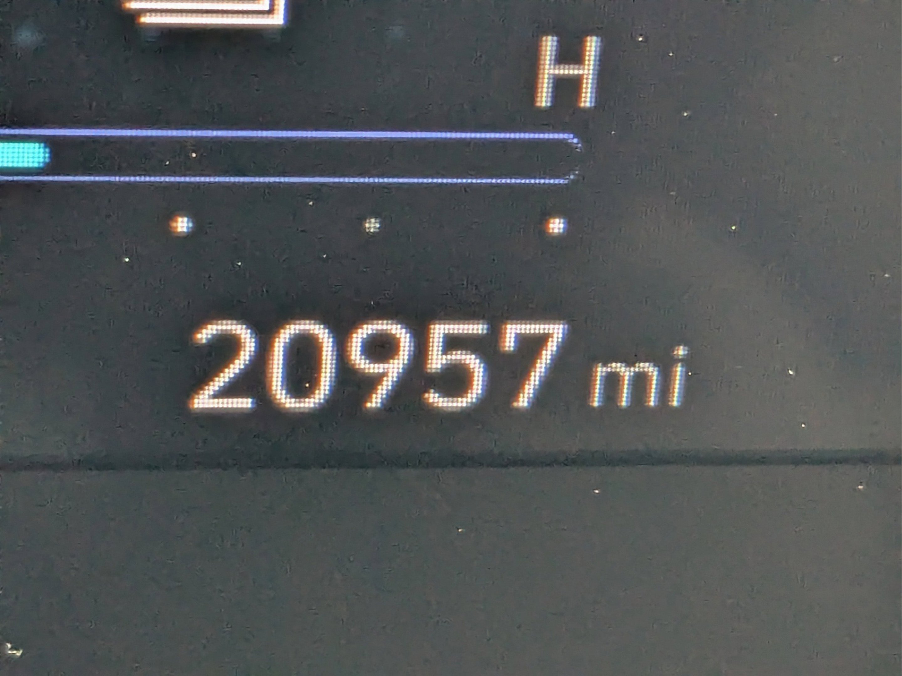 Used 2024 Hyundai Elantra Limited FWD image 30