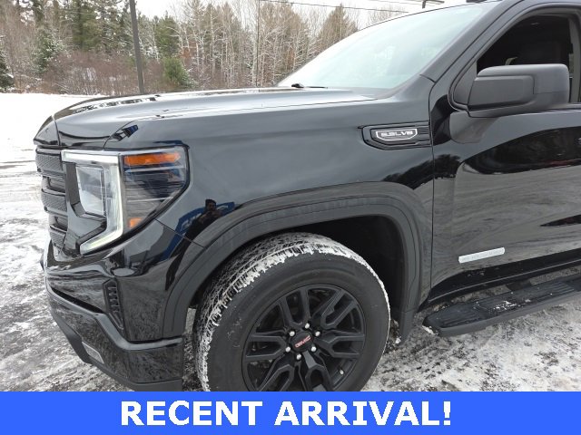 Used 2023 GMC Sierra 1500 Elevation w/ Preferred Package image 32