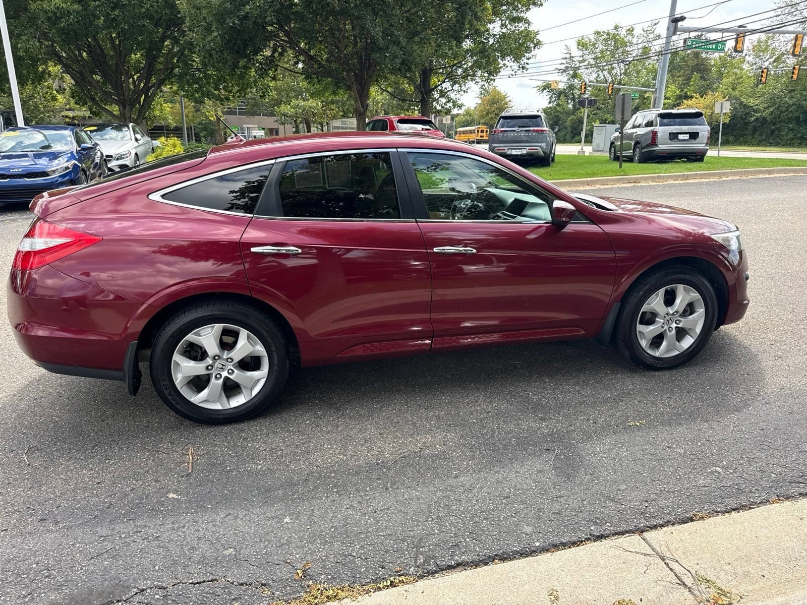 Used 2010 Honda Crosstour EX-L image 7