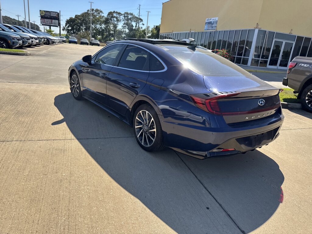 Used 2022 Hyundai Sonata Limited image 16