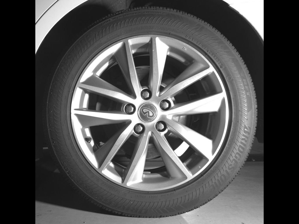 Used 2015 INFINITI Q50 Premium w/ All Weather Package RWD image 14