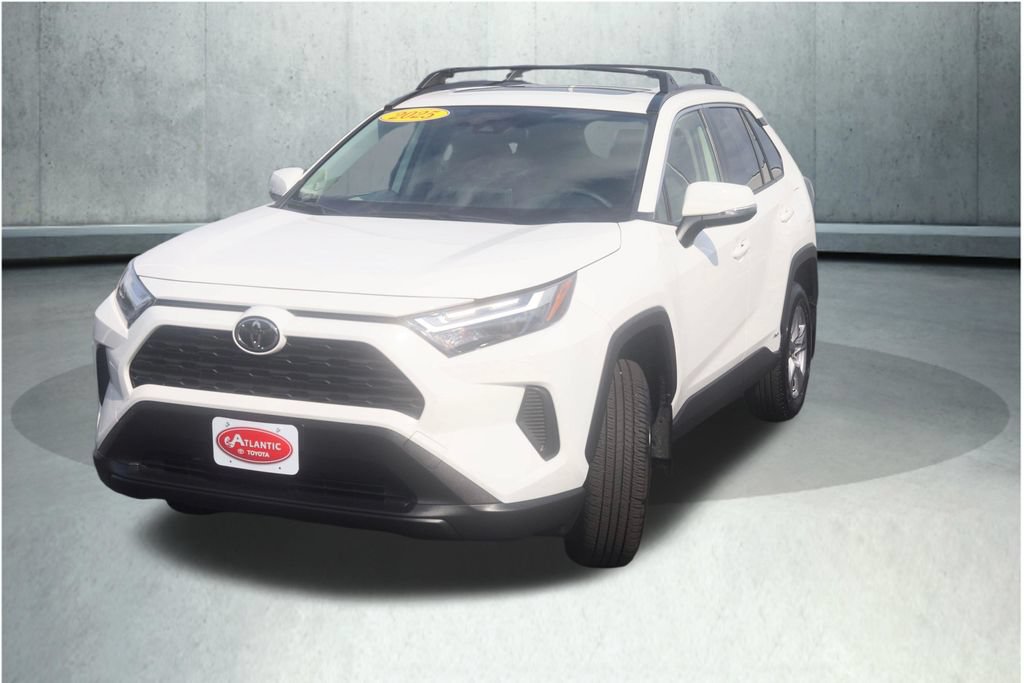 Used 2025 Toyota RAV4 XLE w/ Convenience Package AWD/4WD image 32