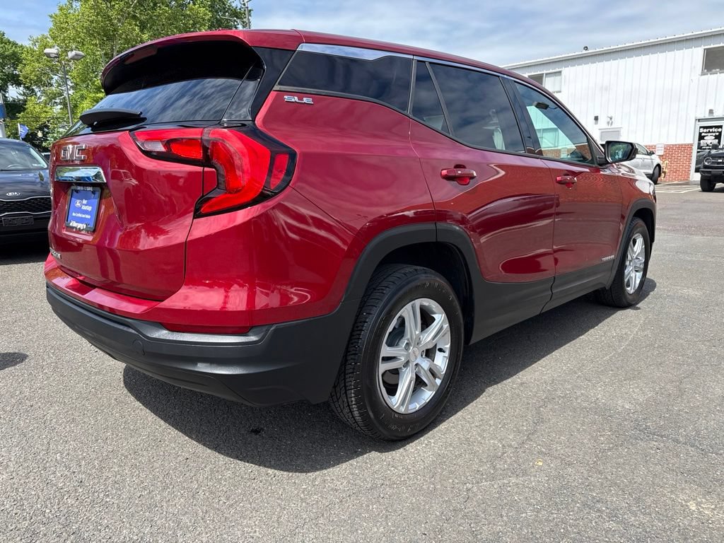 Used 2018 GMC Terrain SLE FWD image 4