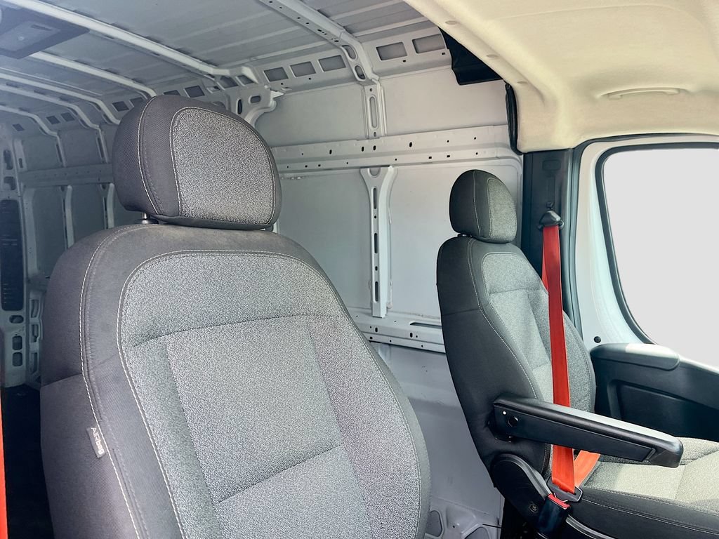 Used 2023 RAM ProMaster 3500 w/ Driver Convenience Group FWD image 24