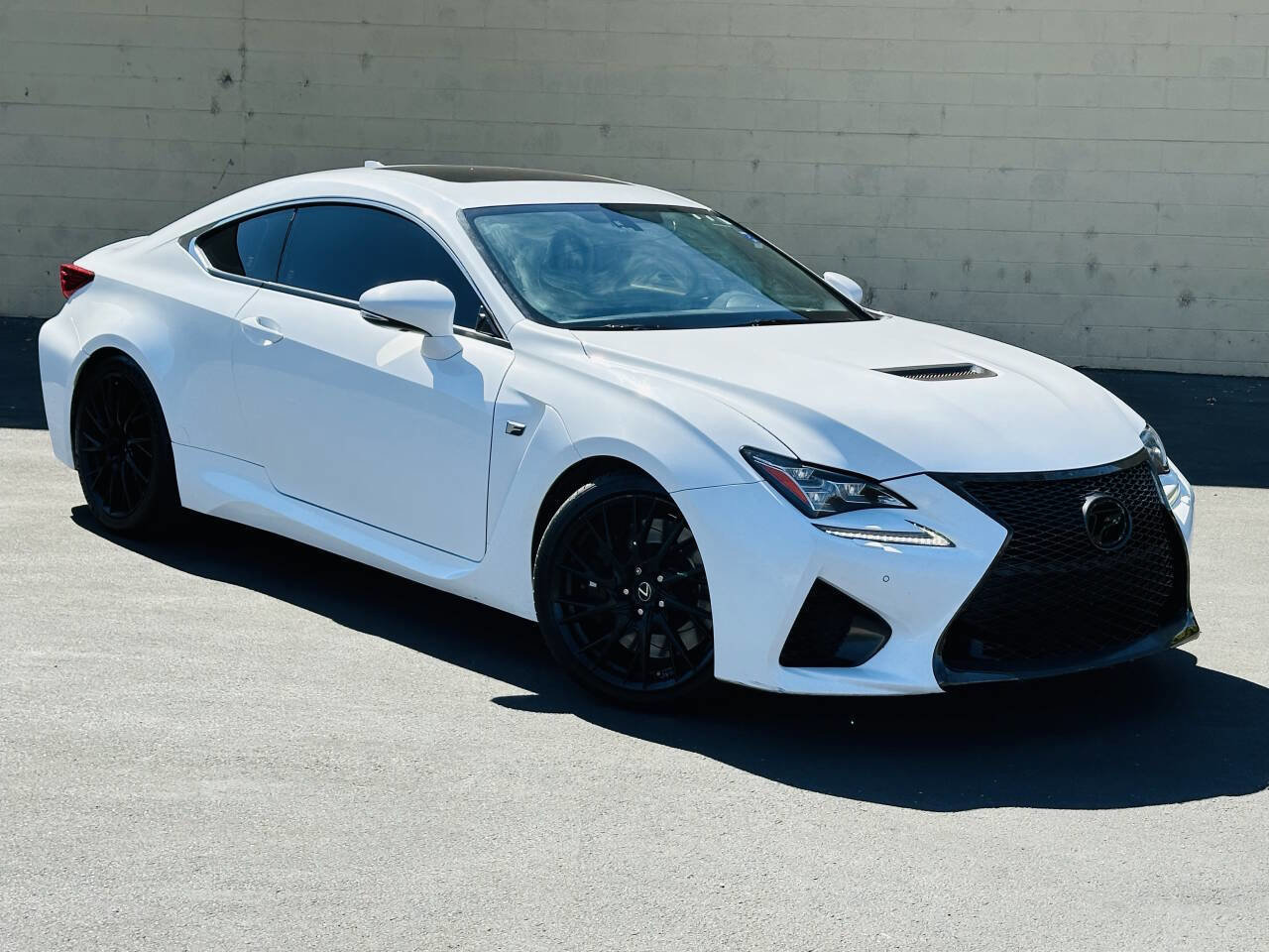 Used 2016 Lexus RC F image 2