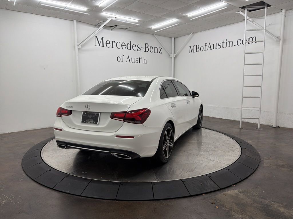 Used 2019 Mercedes-Benz A 220 image 7