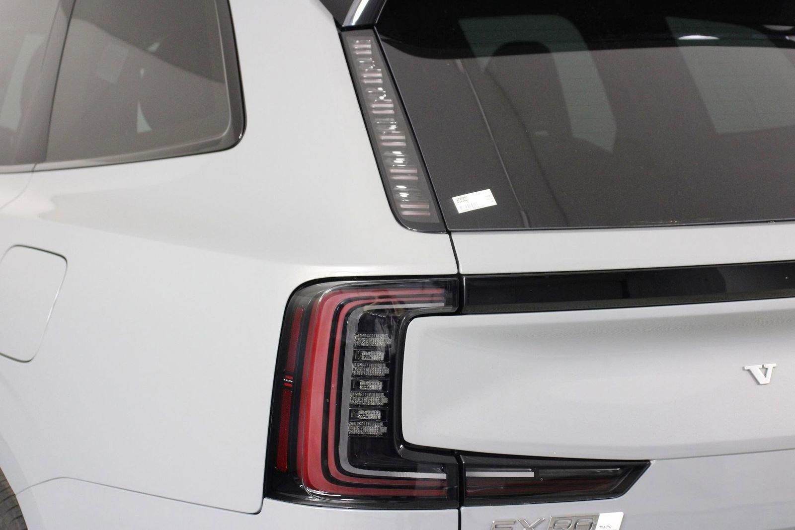 New 2026 Volvo EX90 Ultra AWD/4WD image 14