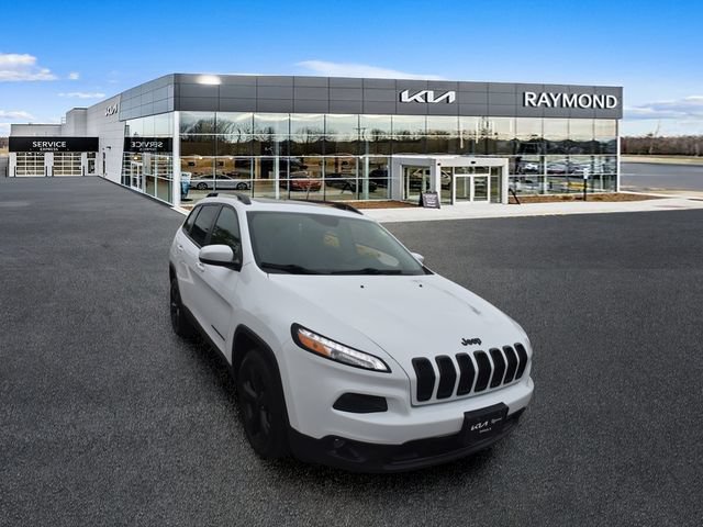 Used 2018 Jeep Cherokee Limited w/ High Altitude Package FWD image 9