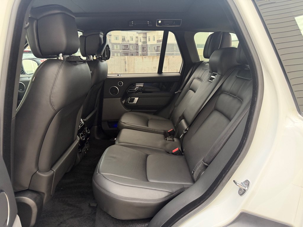Used 2020 Land Rover Range Rover HSE AWD/4WD image 27