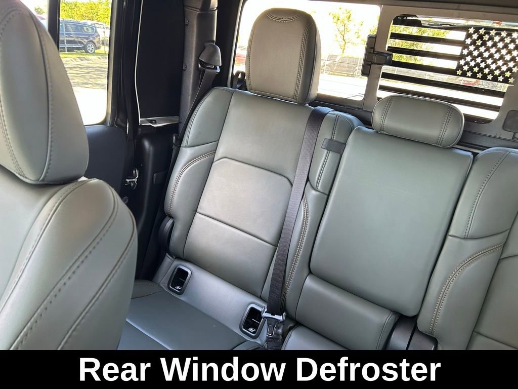 Used 2025 Jeep Gladiator Mojave image 14