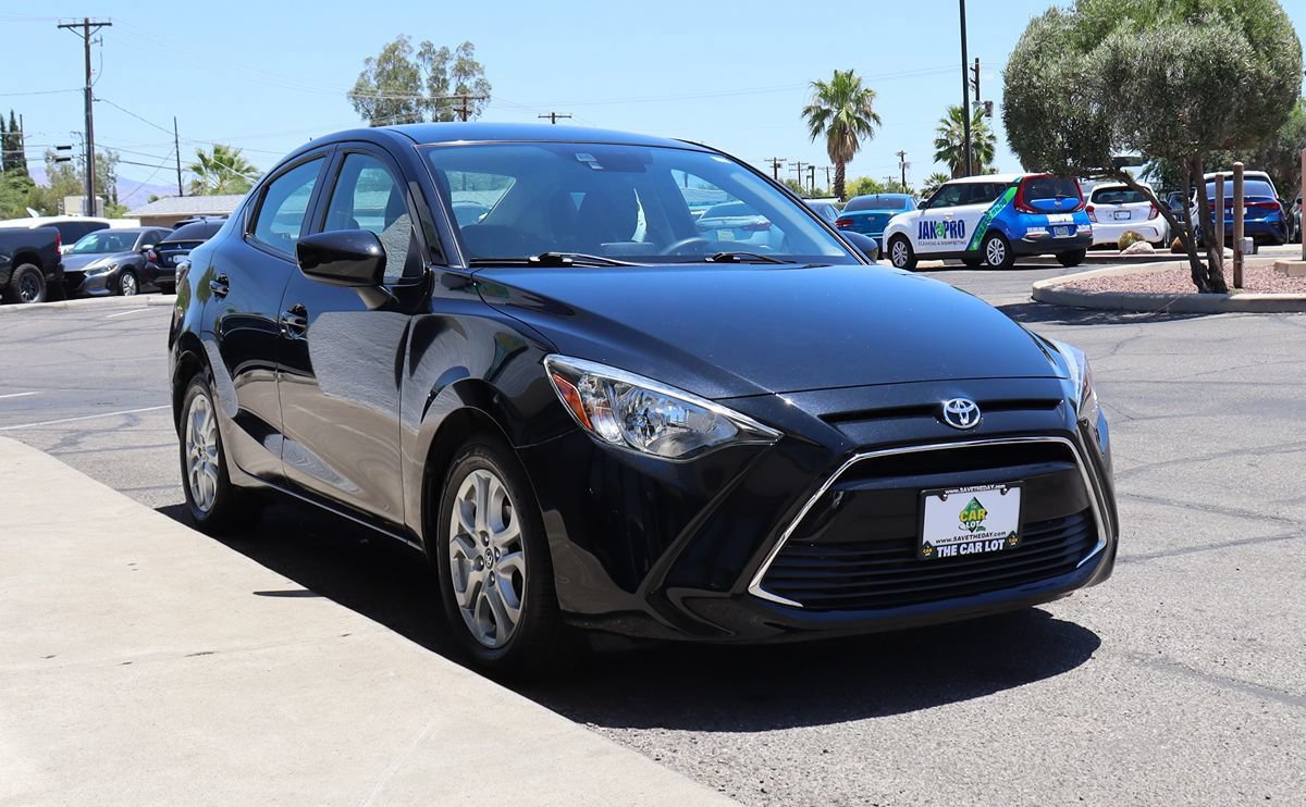 Used 2018 Toyota Yaris iA FWD image 14