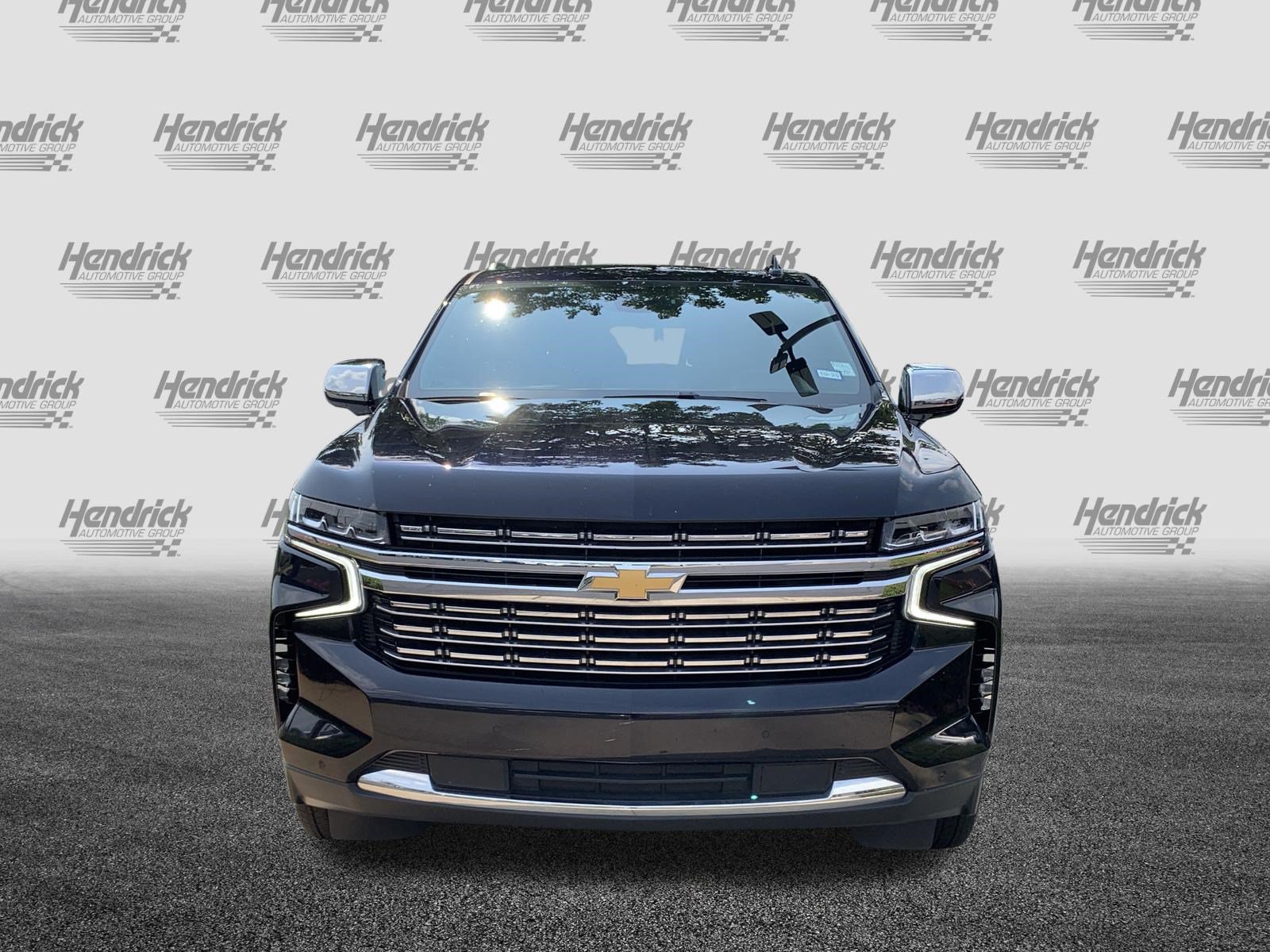 Used 2023 Chevrolet Tahoe Premier AWD/4WD image 3