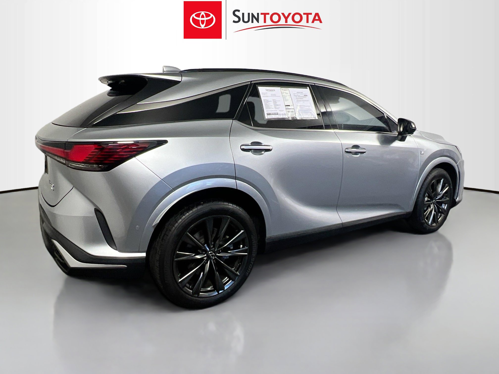 Used 2023 Lexus RX 350 F Sport w/ Cold Area Package image 4