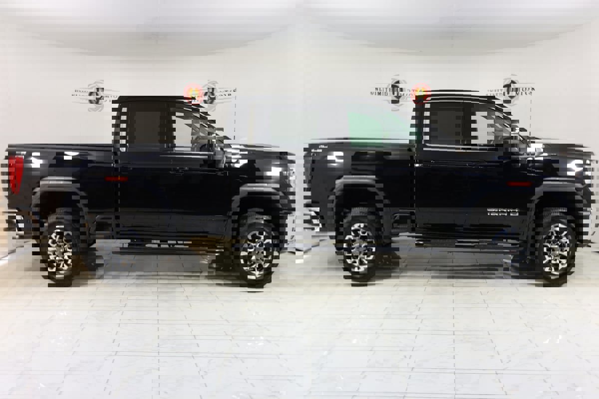 Used 2024 GMC Sierra 3500 SLE w/ SLE Value Package image 2