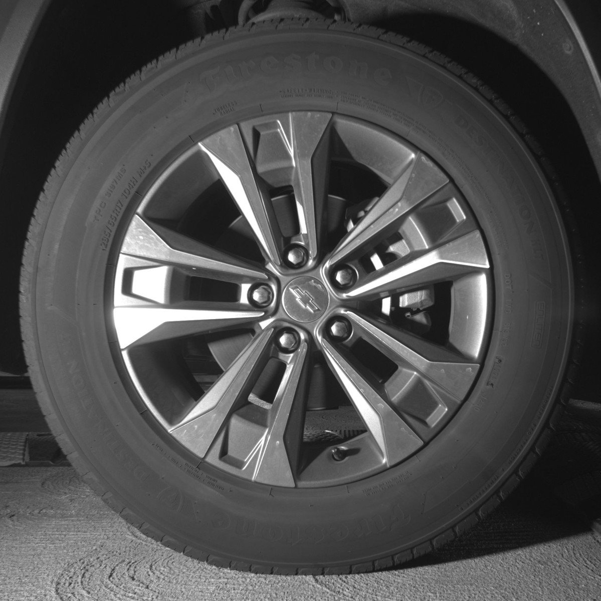Used 2025 Chevrolet Equinox LT FWD image 13