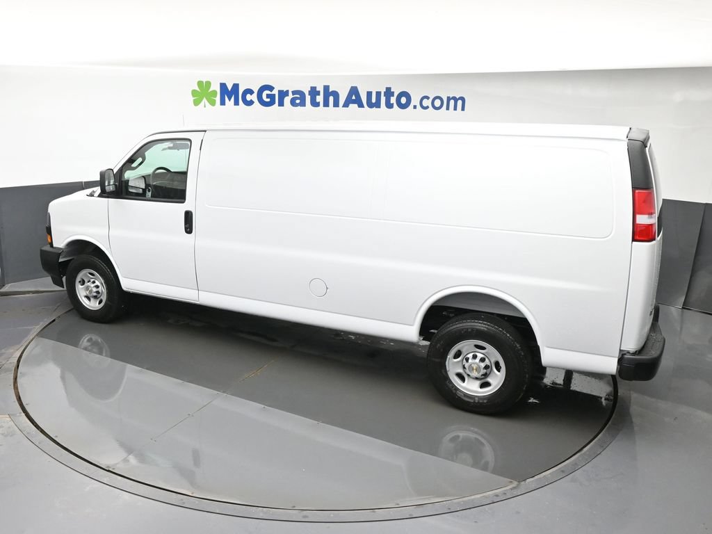 New 2026 Chevrolet Express 2500 Extended w/ Driver Convenience Package RWD image 21