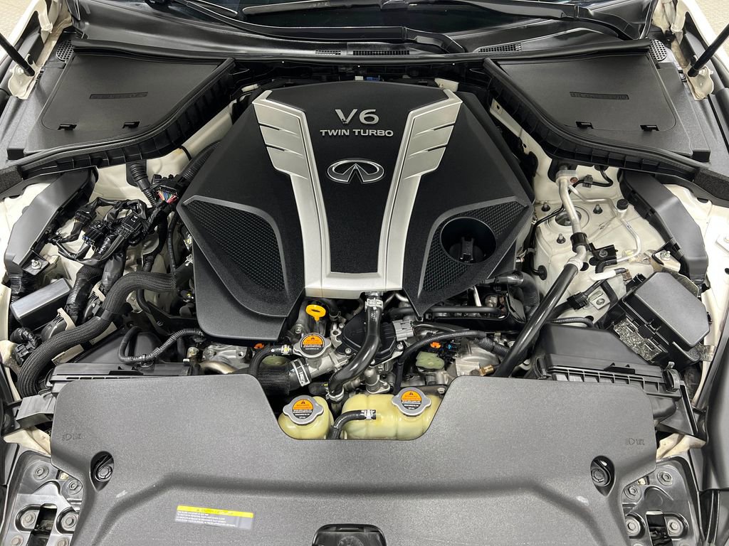 Used 2018 INFINITI Q60 3.0t Luxe RWD image 26