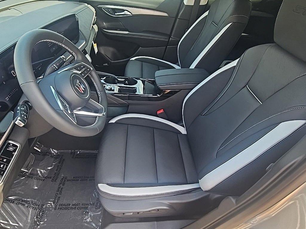New 2025 Buick Envision Sport Touring image 12