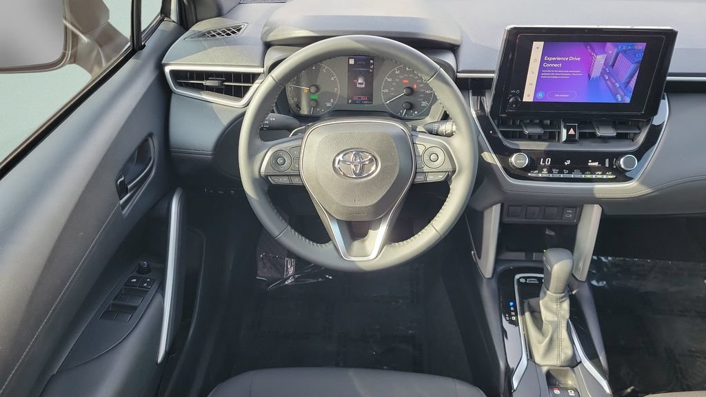 Used 2024 Toyota Corolla Cross AWD Hybrid image 12