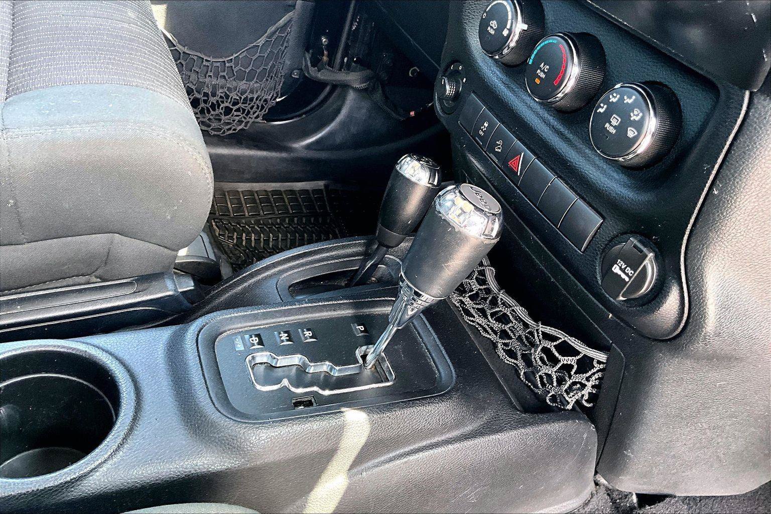Used 2012 Jeep Wrangler Sport AWD/4WD image 16