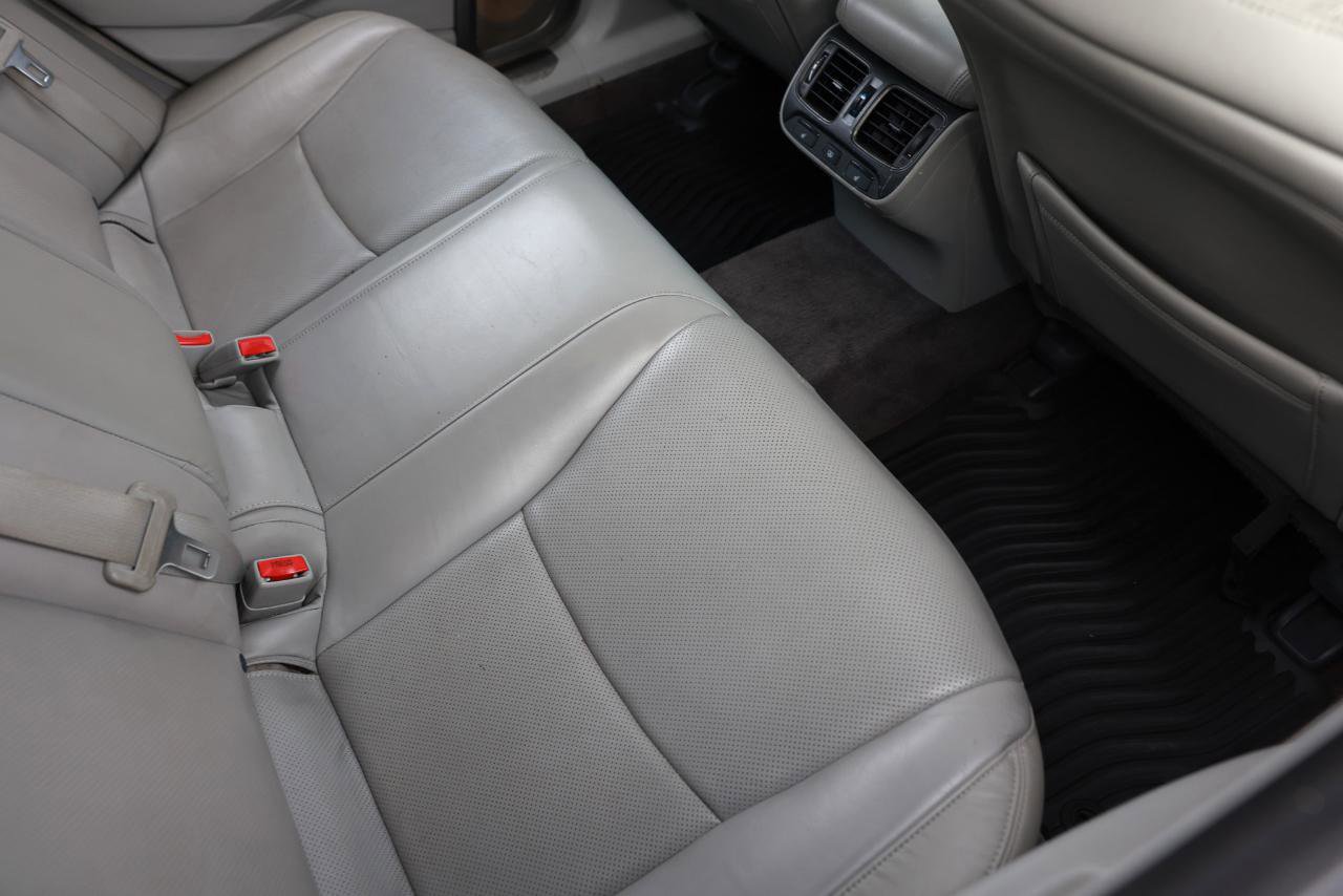 Used 2017 Acura RLX w/ Advance Package image 12