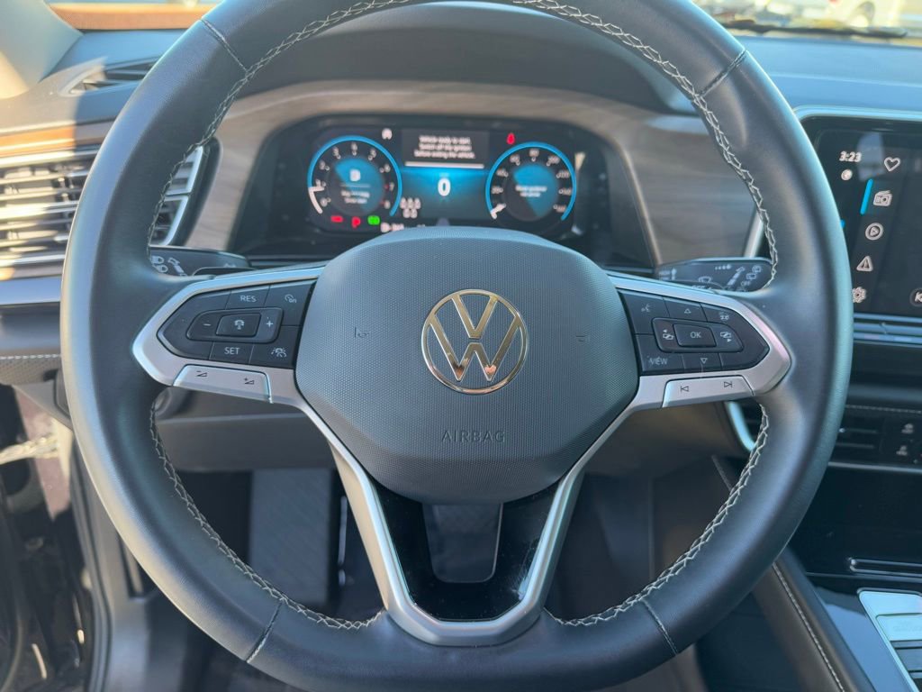 Used 2024 Volkswagen Atlas SE image 12