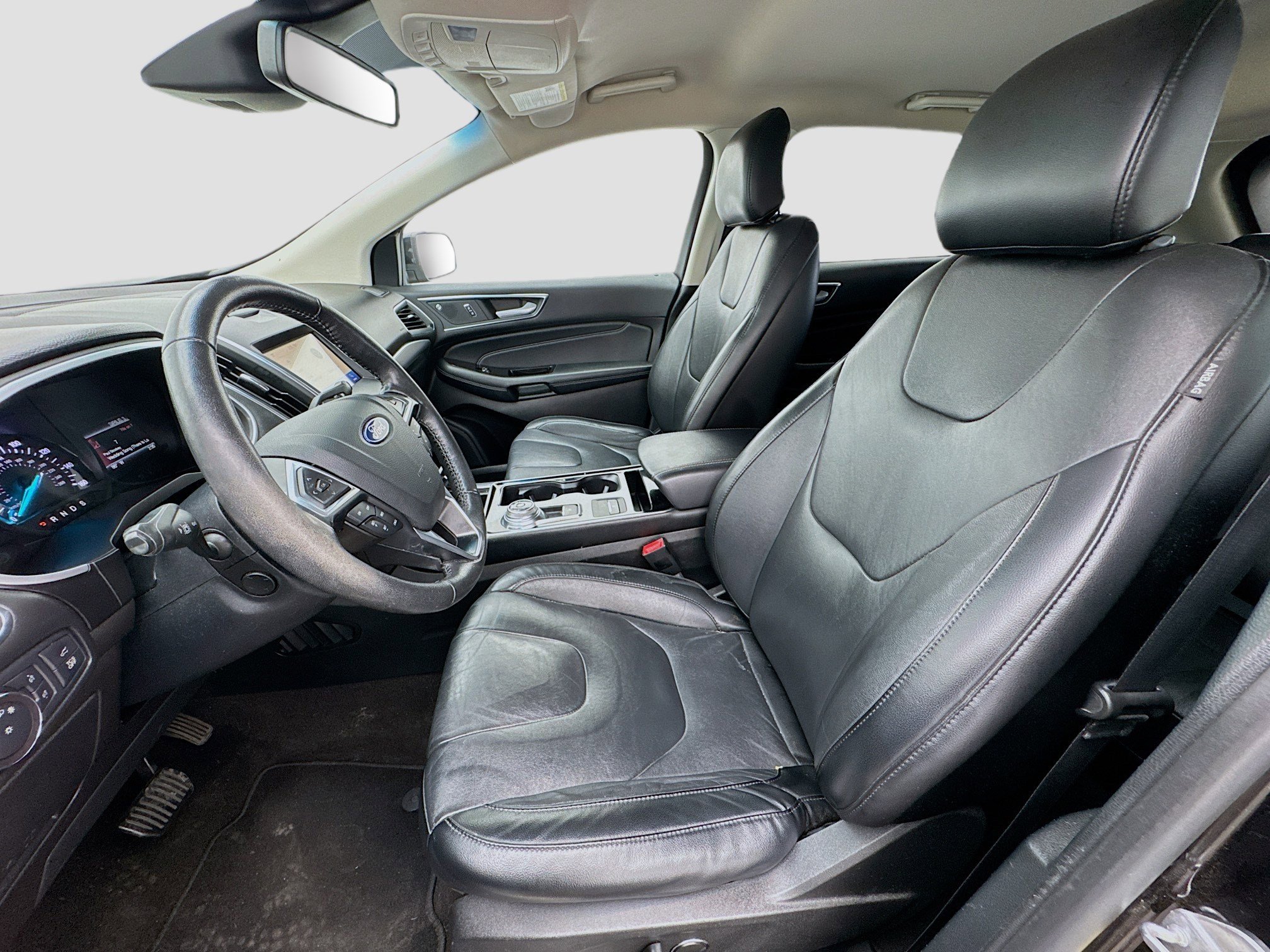 Used 2019 Ford Edge Titanium image 13