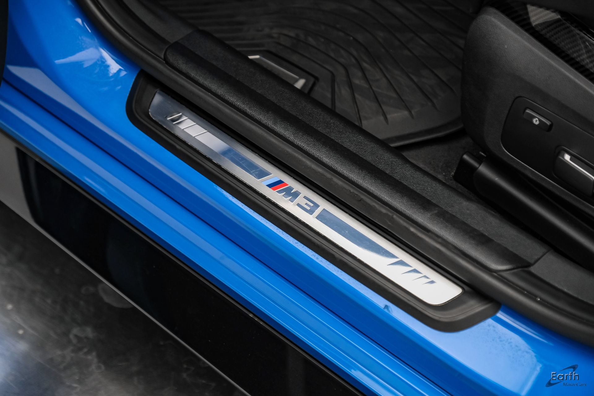 Used 2024 BMW M3 Competition w/ M Carbon Exterior Package AWD/4WD image 43