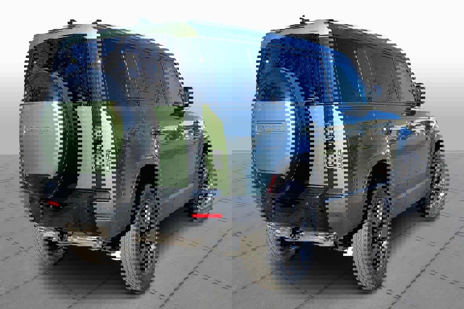 New 2026 Land Rover Defender 110 S image 3