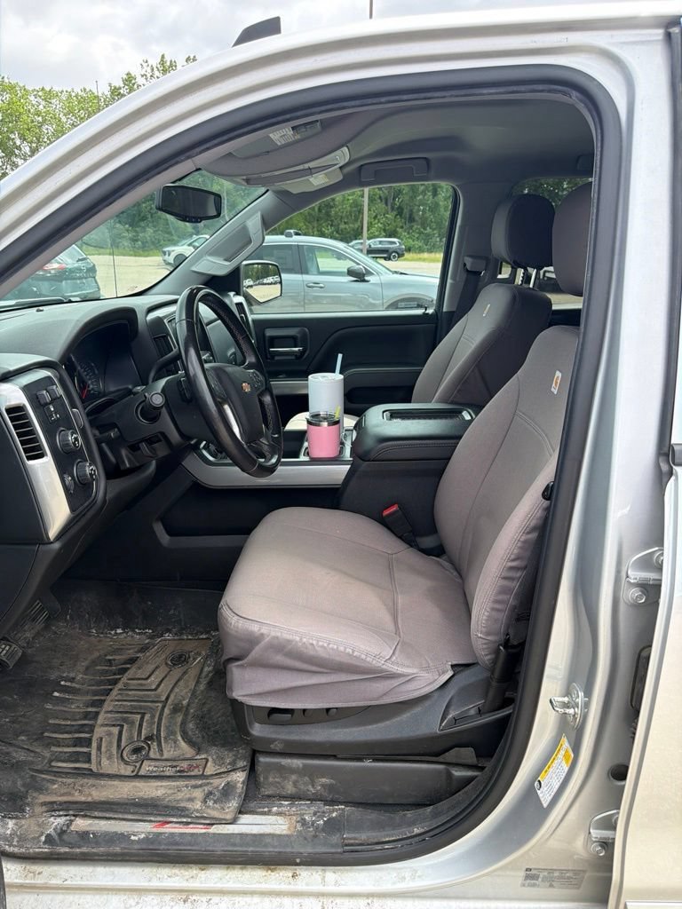 Used 2018 Chevrolet Silverado 1500 LT w/ All Star Edition AWD/4WD image 3