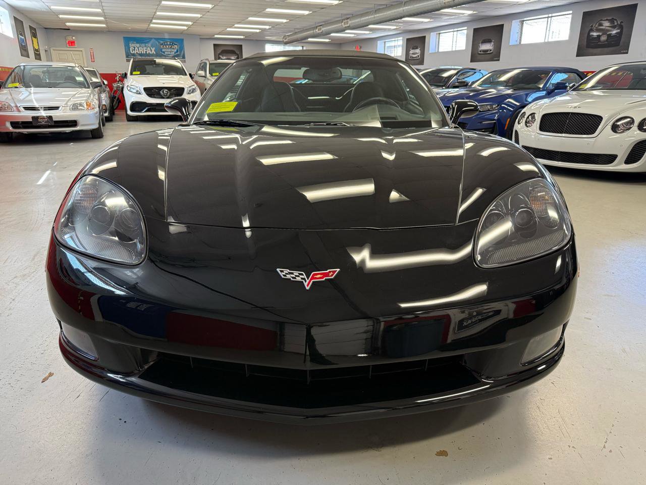 Used 2007 Chevrolet Corvette Convertible w/ Preferred Equipment Group image 2