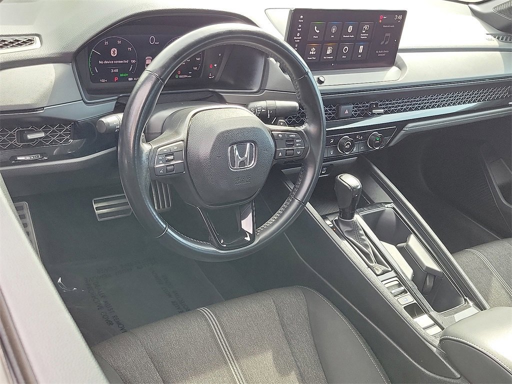 Used 2023 Honda Accord Sport image 2