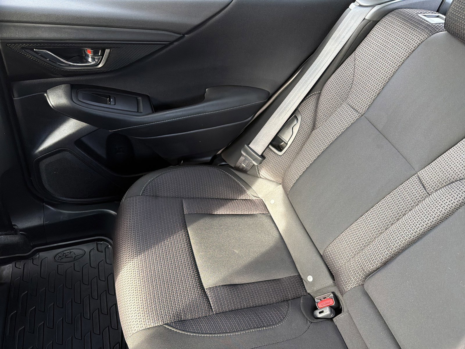 Certified 2025 Subaru Outback Premium w/ Popular Package #1A image 17