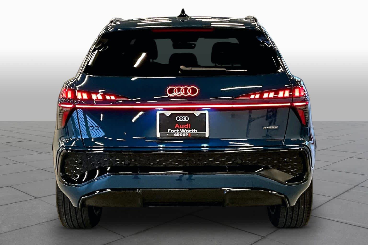 New 2026 Audi Q3 quattro 2.0T AWD/4WD image 4