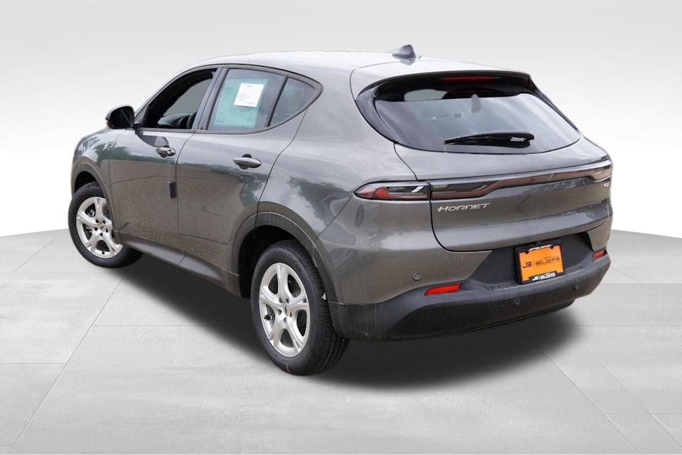 New 2025 Dodge Hornet GT w/ Cold Weather Group AWD/4WD image 5