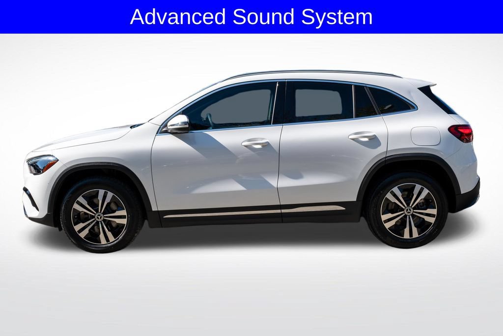 Used 2026 Mercedes-Benz GLA 250 w/ Sun & Sound Package image 5