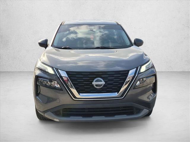 Used 2023 Nissan Rogue S AWD/4WD image 2
