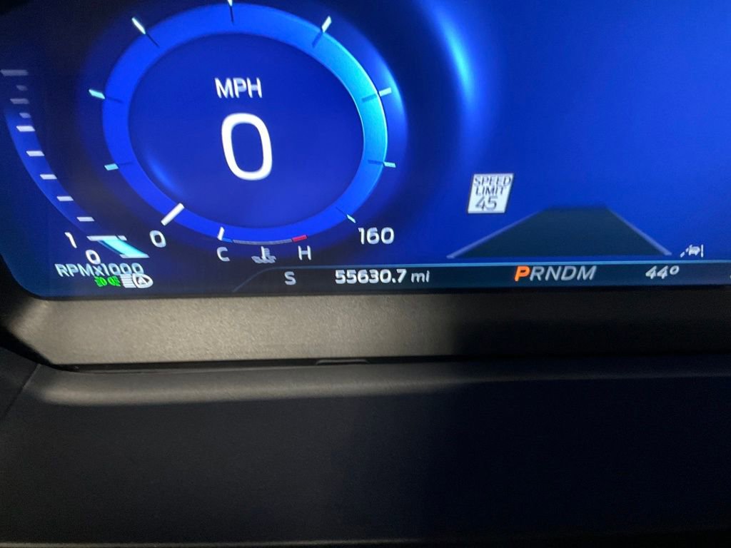 Used 2020 Ford Explorer Platinum w/ Premium Technology Package image 16