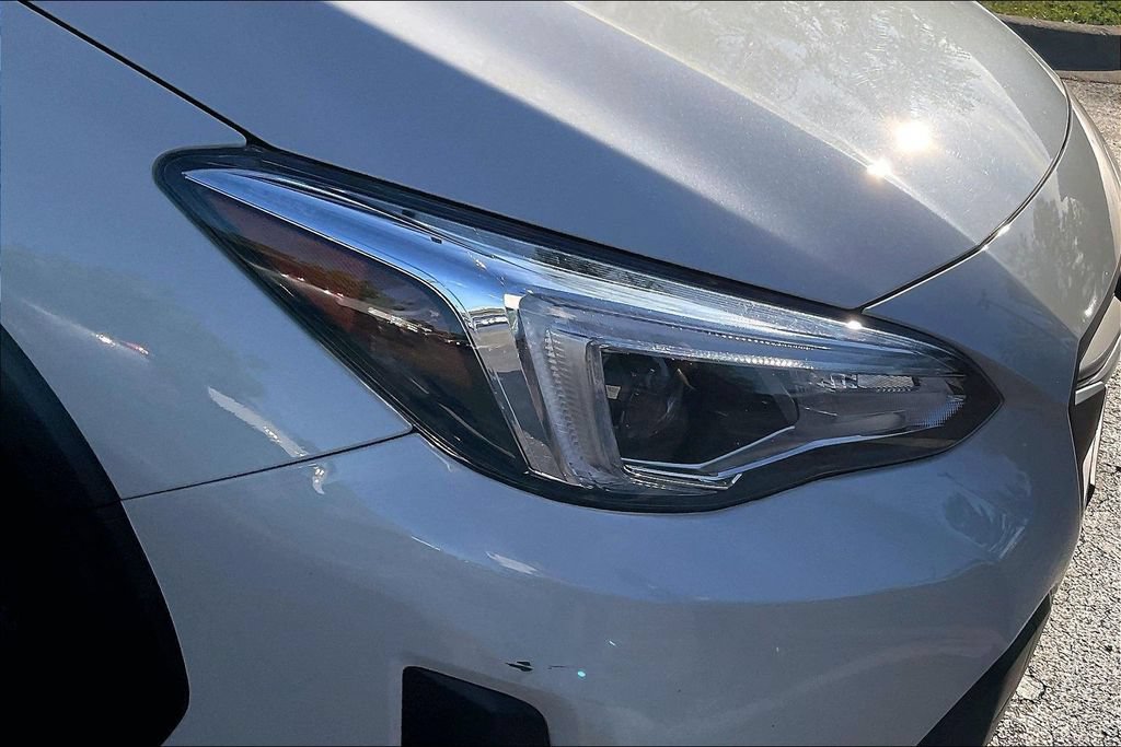 Used 2023 Subaru Crosstrek 2.5i Limited AWD/4WD image 31