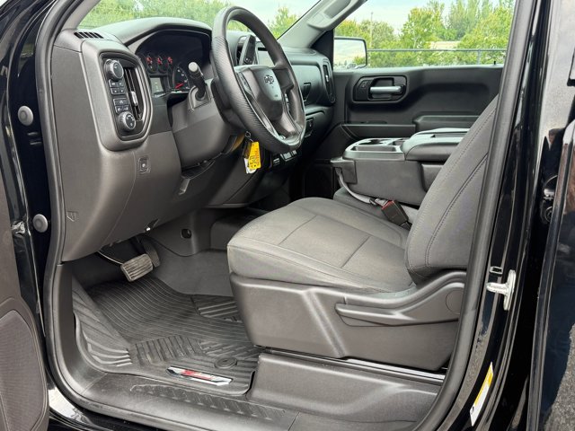 Used 2020 Chevrolet Silverado 1500 Custom Trail Boss w/ Custom Convenience Package AWD/4WD image 15