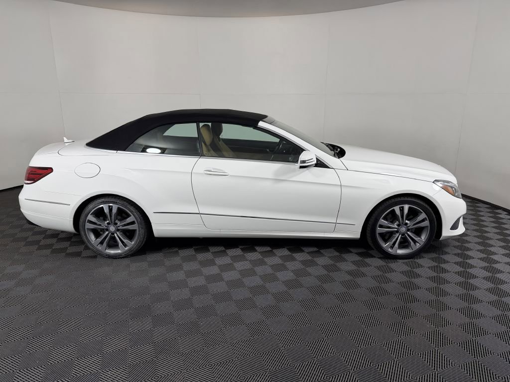 Used 2017 Mercedes-Benz E 400 Cabriolet image 11